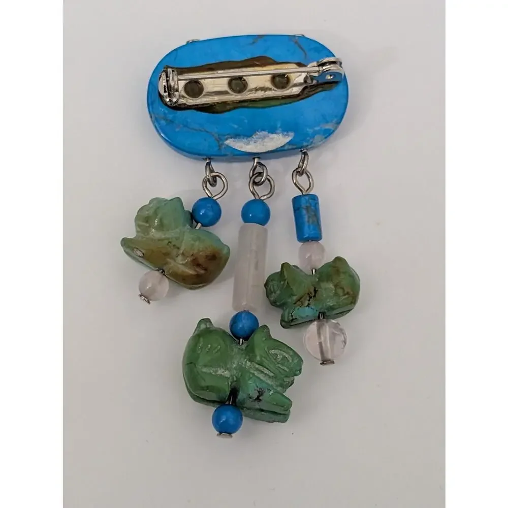 Vintage Zuni Style Carved Stone Cat Fetish Brooch Turquoise and Quartz